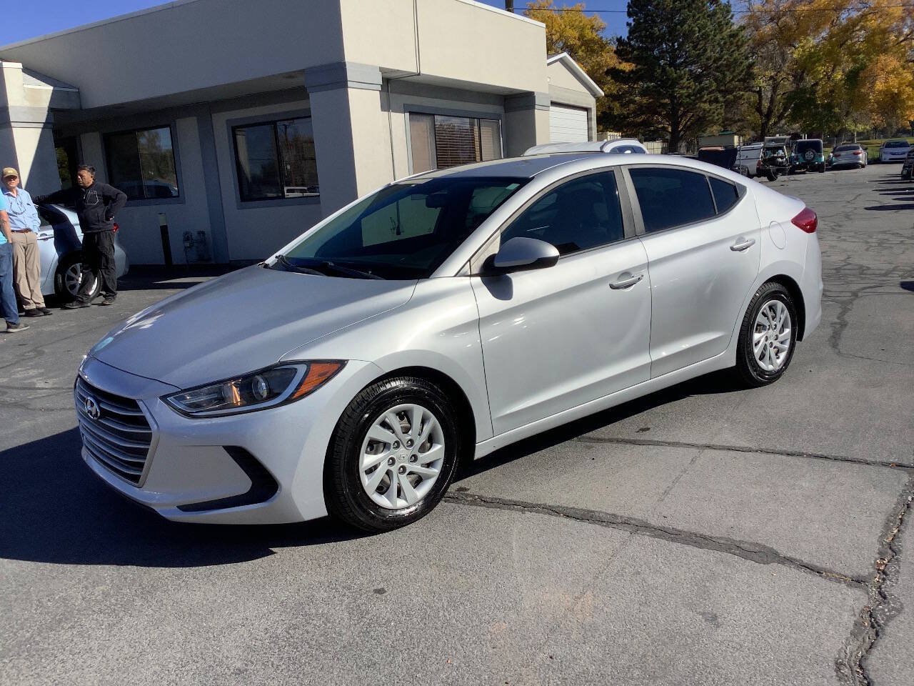 Used 2017 Hyundai Elantra SE FWD image 17