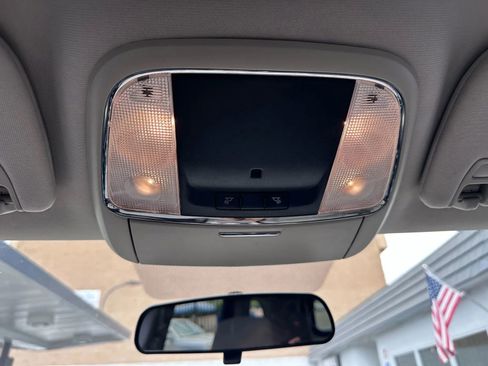 Used 2012 Jeep Grand Cherokee Laredo w/ Laredo E Group image 63