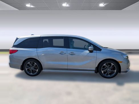 Used 2023 Honda Odyssey Elite image 8