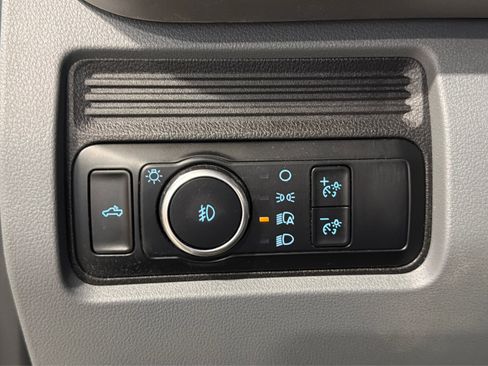 Used 2024 Ford F250 XLT AWD/4WD image 21