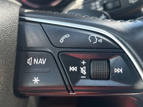 Used 2019 Audi Q5 2.0T Premium Plus w/ Premium Plus Package AWD/4WD image 38