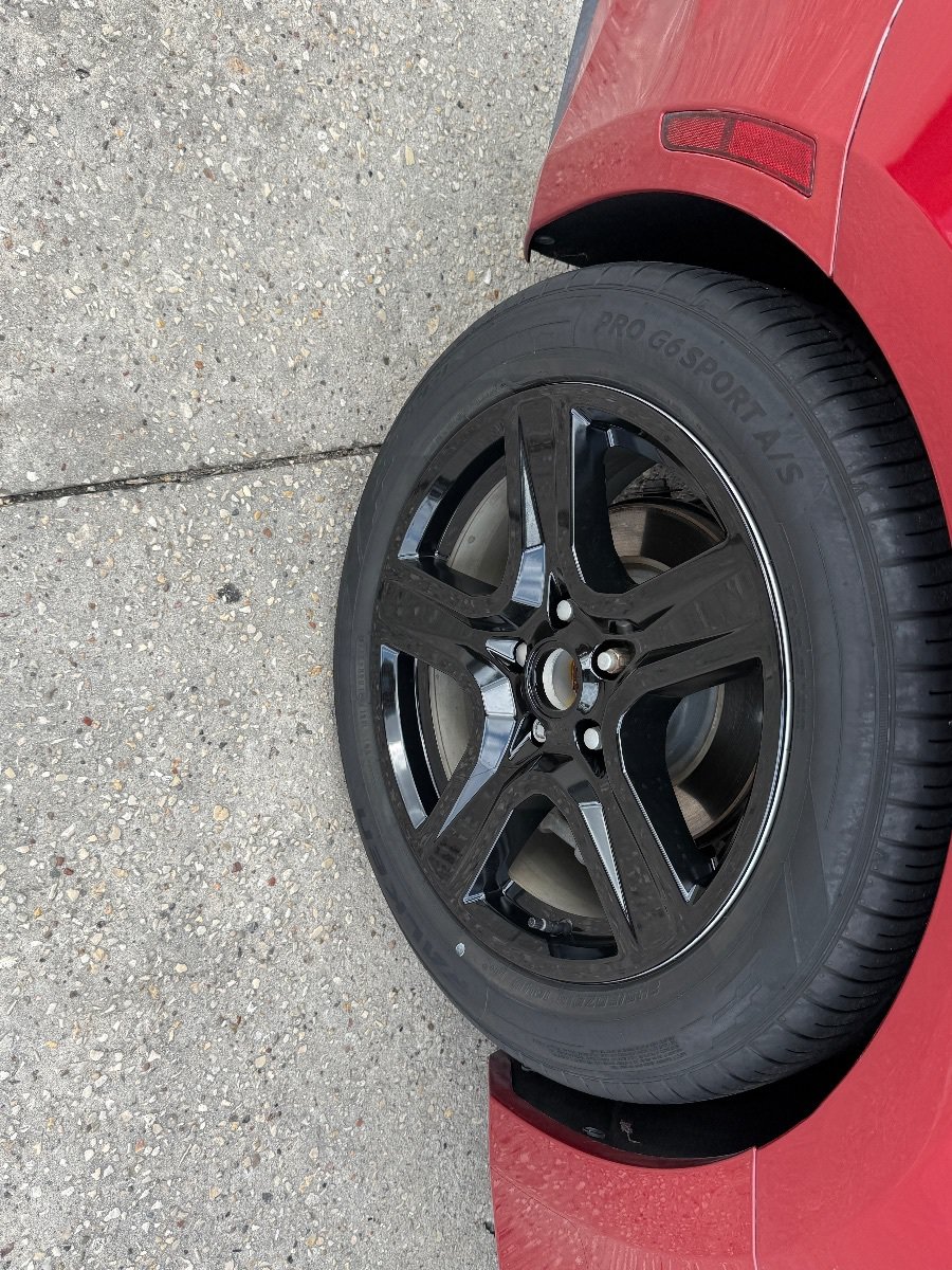 Used 2020 Chevrolet Camaro LT RWD image 10