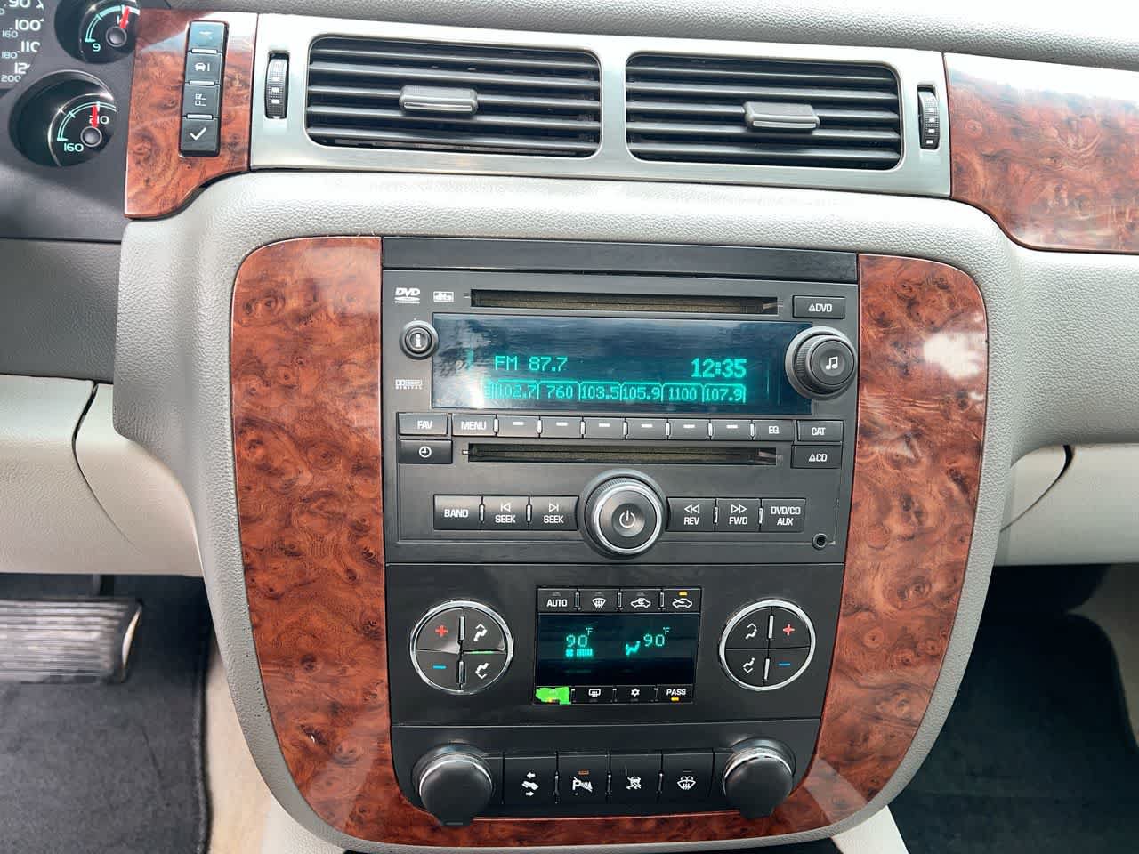 Used 2007 Chevrolet Avalanche LTZ w/ LTZ Preferred Equipment Group AWD/4WD image 18