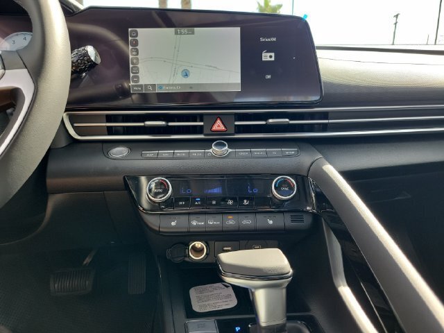 New 2026 Hyundai Elantra Limited FWD image 15