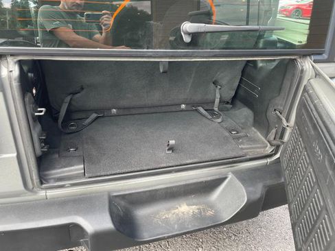 Used 2022 Jeep Wrangler Sport AWD/4WD image 26