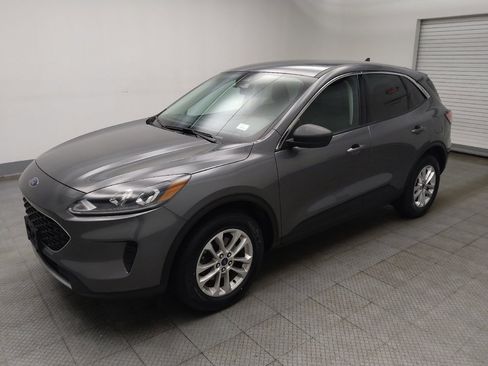 Used 2022 Ford Escape SE w/ Convenience Package AWD/4WD image 2
