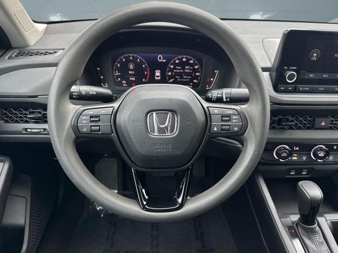 Used 2023 Honda Accord LX image 29