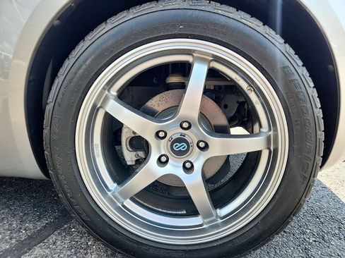 Used 2008 Saturn Sky w/ Premium Trim Package RWD image 12