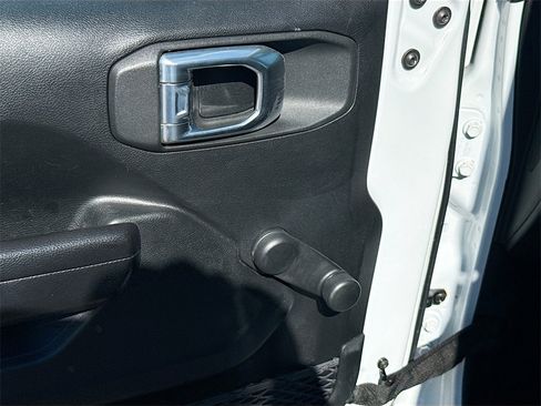 Used 2021 Jeep Wrangler Unlimited Sport image 19