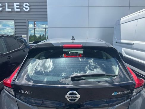 Used 2019 Nissan Leaf SV Plus w/ SV Plus Technology Package FWD image 7