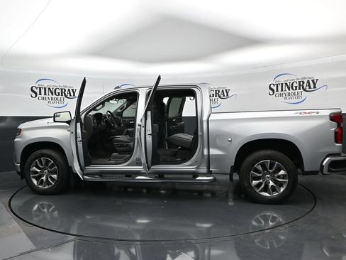 Used 2021 Chevrolet Silverado 1500 RST w/ Convenience Package II AWD/4WD image 37