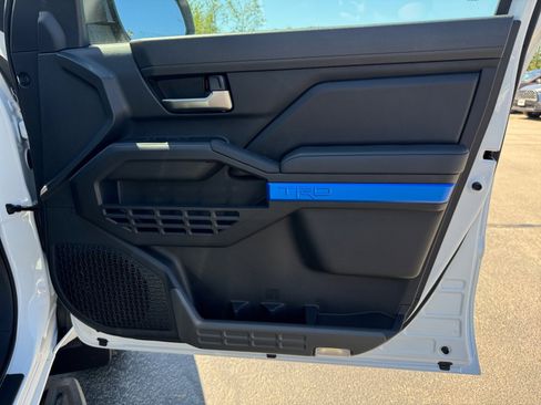 New 2025 Toyota Tacoma TRD Off-Road image 29