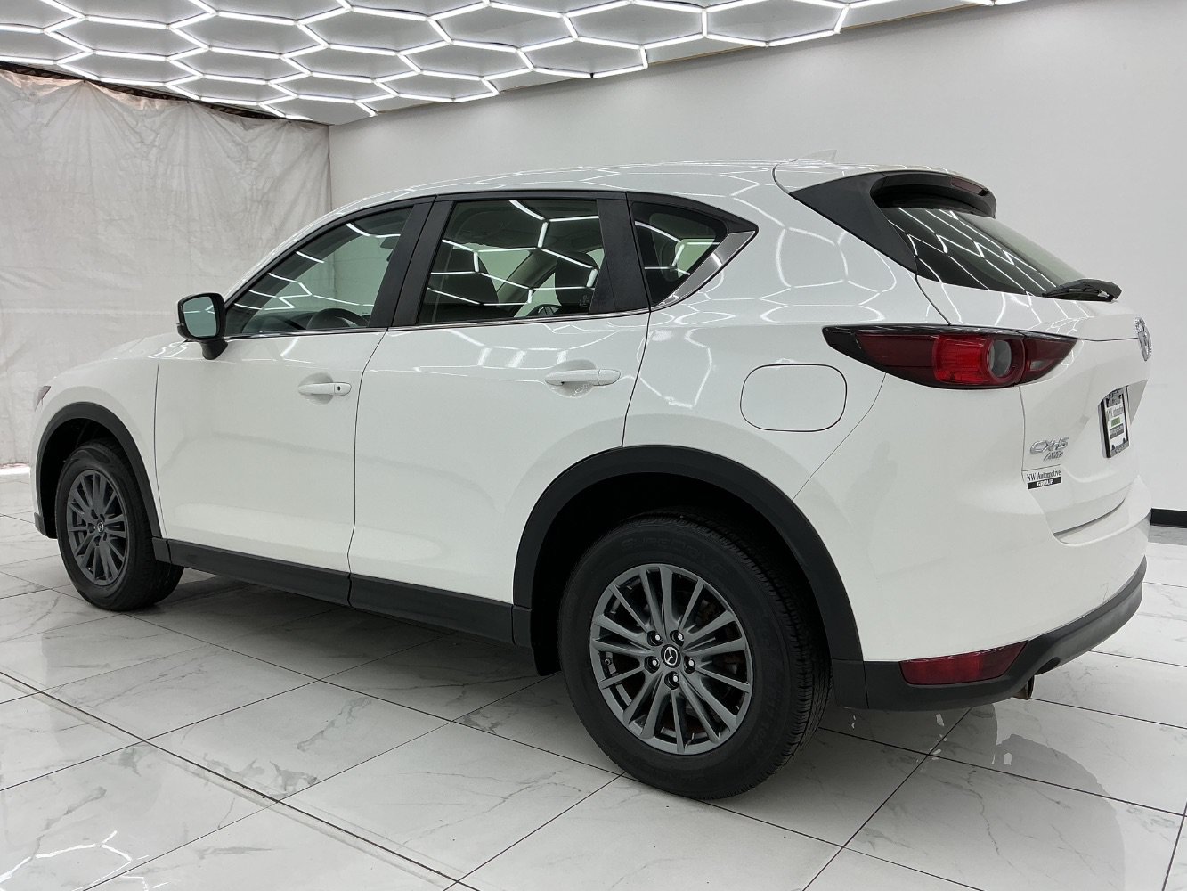 Used 2017 MAZDA CX-5 Sport AWD/4WD image 12