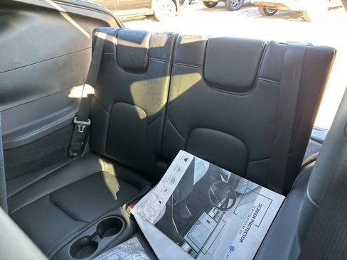 Used 2023 Tesla Model Y Long Range image 7