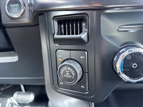 New 2025 Ford F150 Lariat w/ Equipment Group 502A High image 16