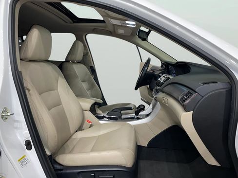 Used 2014 Honda Accord EX-L image 11