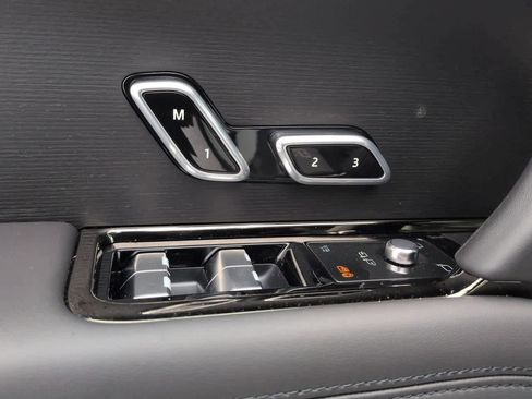 New 2026 Land Rover Range Rover Sport Dynamic SE image 17