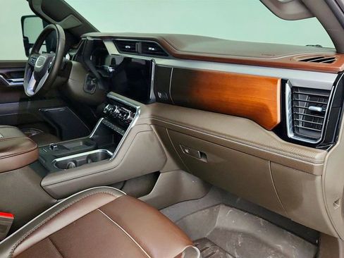 Used 2024 GMC Sierra 2500 Denali w/ Denali Reserve Package image 24