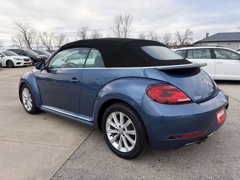 Used 2019 Volkswagen Beetle 2.0T SE image 4
