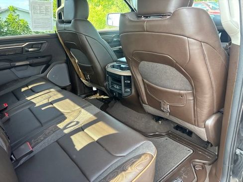 Used 2025 RAM 1500 Limited AWD/4WD image 25