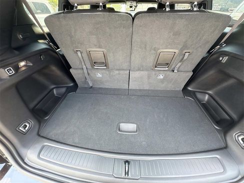 New 2025 Jeep Grand Cherokee L Limited w/ Black Appearance Package image 19