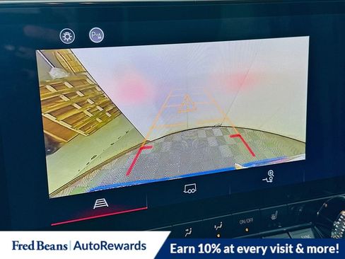 New 2025 GMC Canyon Elevation w/ Convenience Package image 10