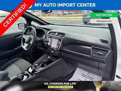 Certified 2024 Nissan Leaf SV Plus FWD image 28
