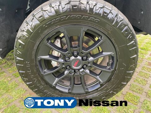 Used 2023 Toyota Tundra SR5 AWD/4WD image 27