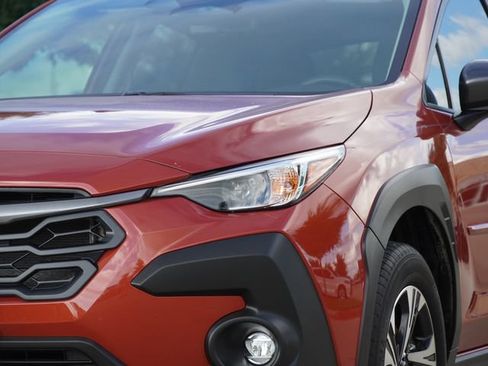 Used 2024 Subaru Crosstrek 2.0i Premium AWD/4WD image 4