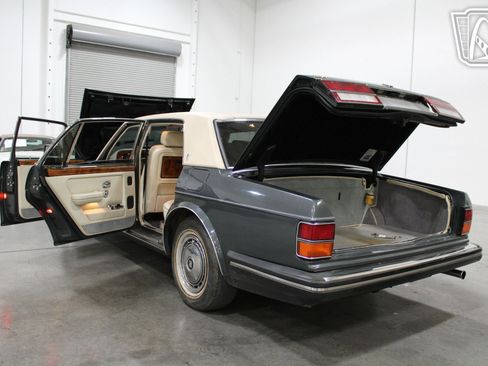 Used 1990 Rolls-Royce Silver Spur II RWD image 36