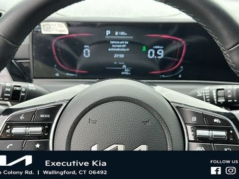 Certified 2025 Kia Seltos S AWD/4WD image 11