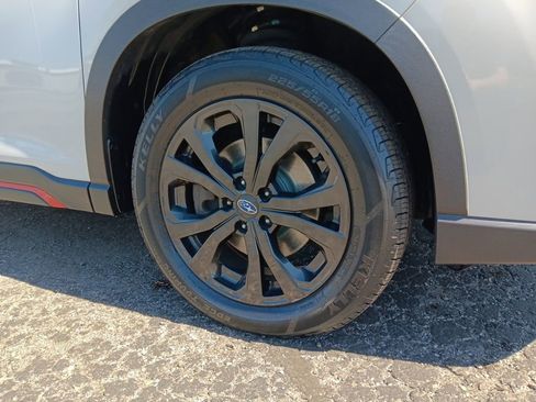 Used 2019 Subaru Forester Sport AWD/4WD image 3
