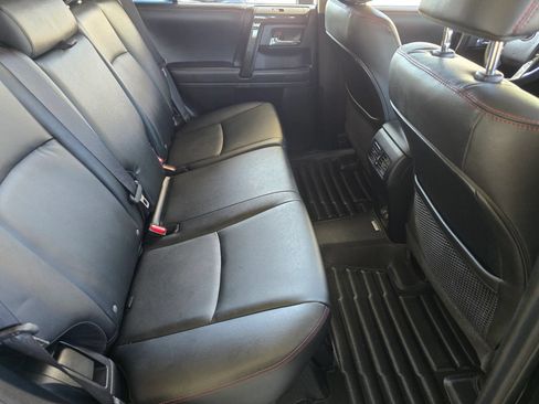 Used 2024 Toyota 4Runner TRD Off-Road Premium w/ Off Road Premium Plus Package AWD/4WD image 26