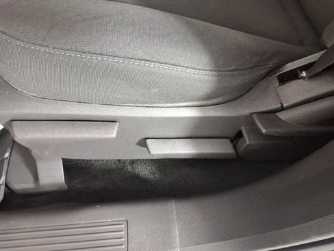 Used 2014 Ford Edge SE w/ Equipment Group 101A image 15