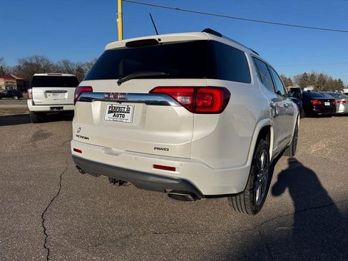 Used 2017 GMC Acadia Denali image 5