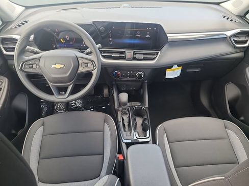 New 2026 Chevrolet TrailBlazer LS FWD image 13