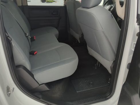 Used 2017 RAM 1500 Express w/ Express Value Package image 34