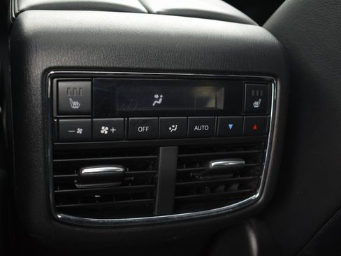 Used 2018 MAZDA CX-9 Grand Touring image 24