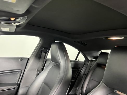 Certified 2015 Mercedes-Benz CLA 250 4MATIC image 18