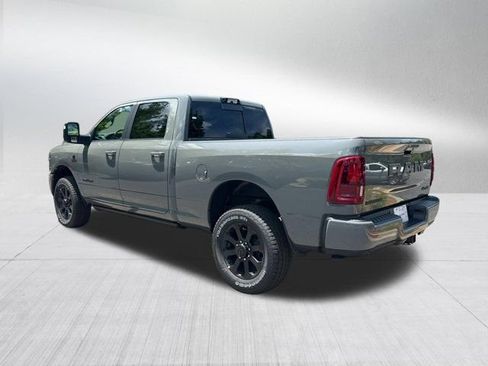 New 2026 RAM 2500 Laramie AWD/4WD image 7