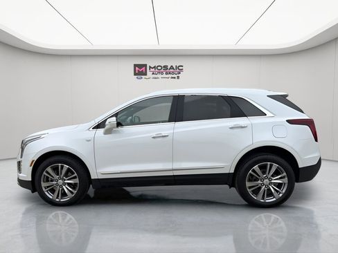 Used 2024 Cadillac XT5 Premium Luxury image 5
