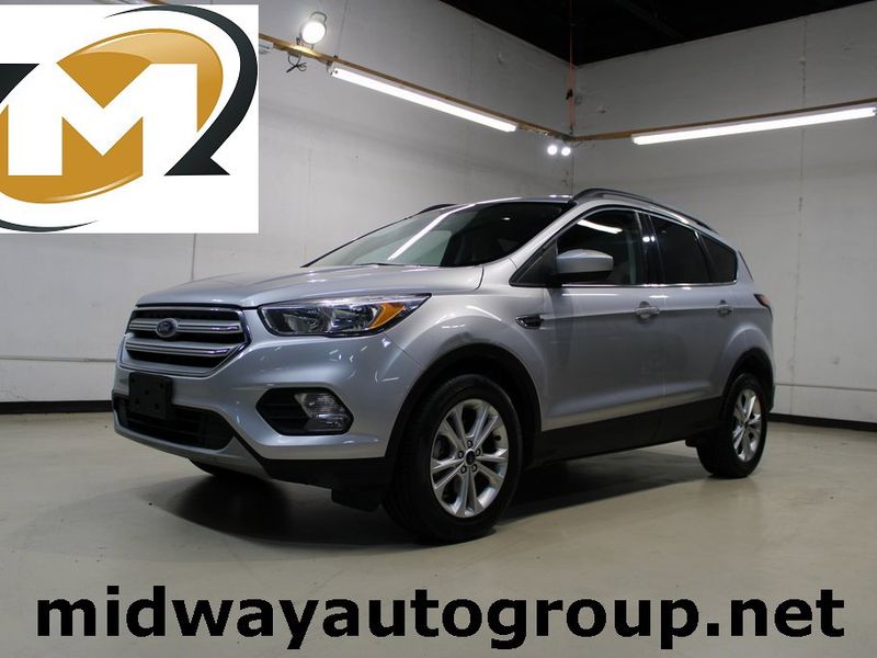 Used 2018 Ford Escape SE image 1