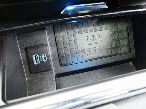 Used 2021 Ford F250 Platinum image 32