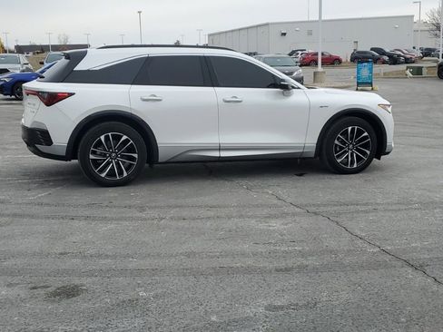 Used 2024 Acura ZDX A-Spec image 10