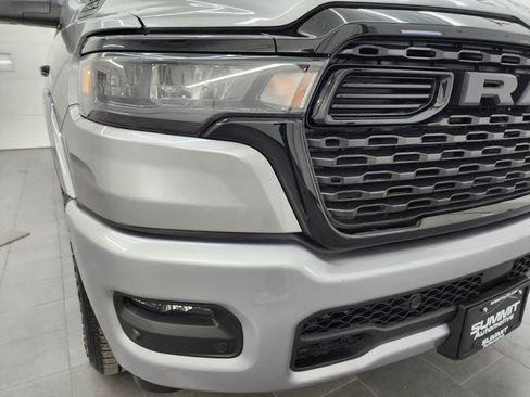 Used 2025 RAM 1500 Big Horn AWD/4WD image 23