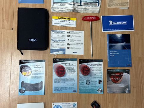 Used 2002 Ford Thunderbird image 4