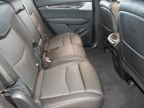 Used 2024 Cadillac XT6 Sport AWD/4WD image 12