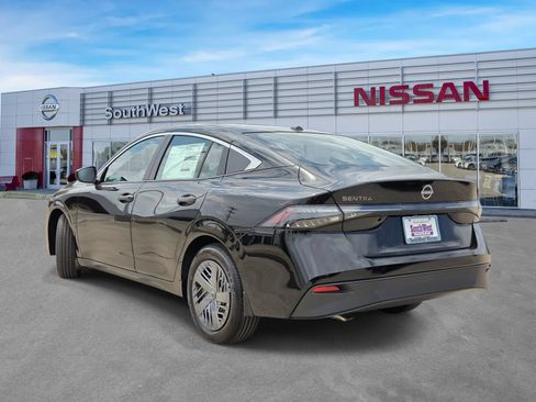 New 2027 Nissan Sentra S w/ S Cold Weather Package FWD image 7