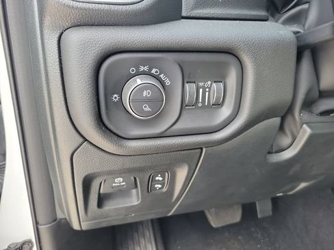 Used 2025 RAM 1500 Laramie w/ Sport Appearance Package AWD/4WD image 23