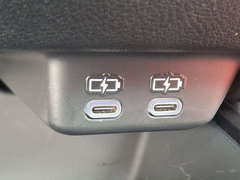 Used 2024 Lexus UX 250h F Sport image 26